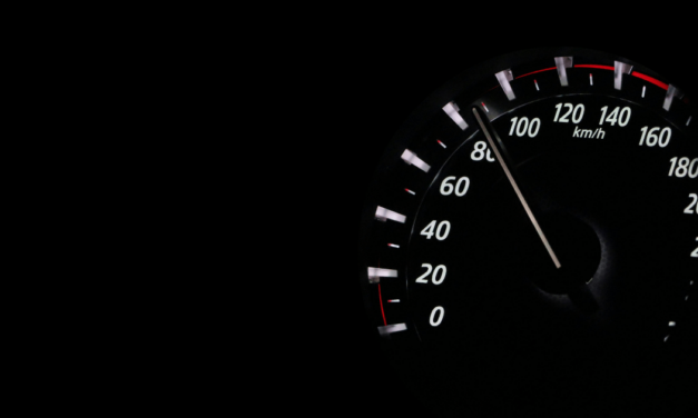 Quais são os padrões e velocidades das interfaces Ethernet?